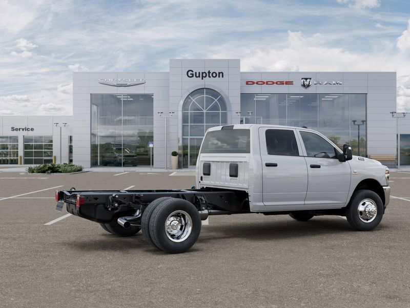 New 2026 RAM 3500 Tradesman Crew Cab Chassis 4x4 60