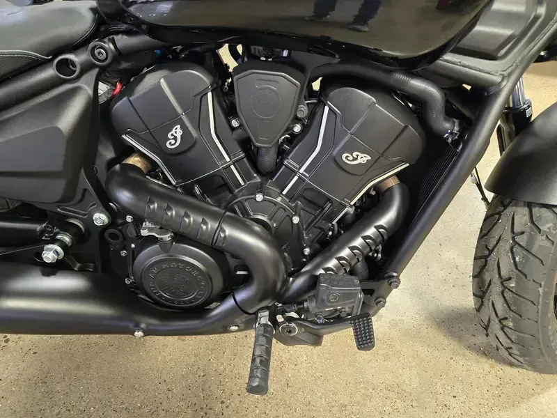 New 2025 Indian Motorcycle SCOUT SIXTY BOBBER LIMITED BLACK METALLIC Image 12