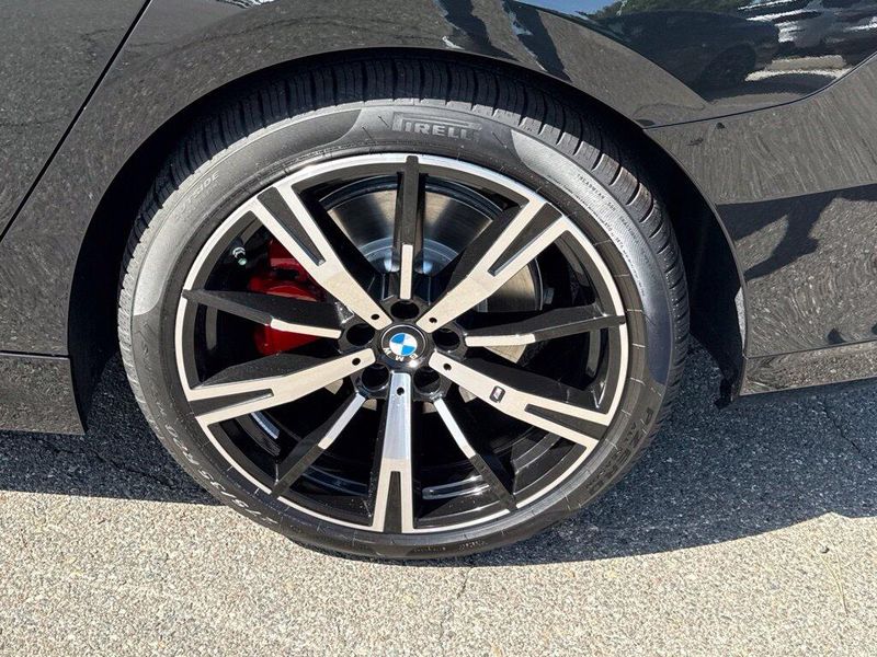 New 2027 BMW 5 Series 530i xDriveImage 13
