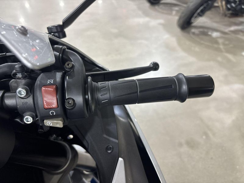 New 2027 Kawasaki NINJA ZX-6R ABS Image 22