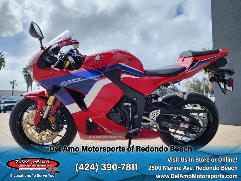 2023 Honda CBR600RRImage 9