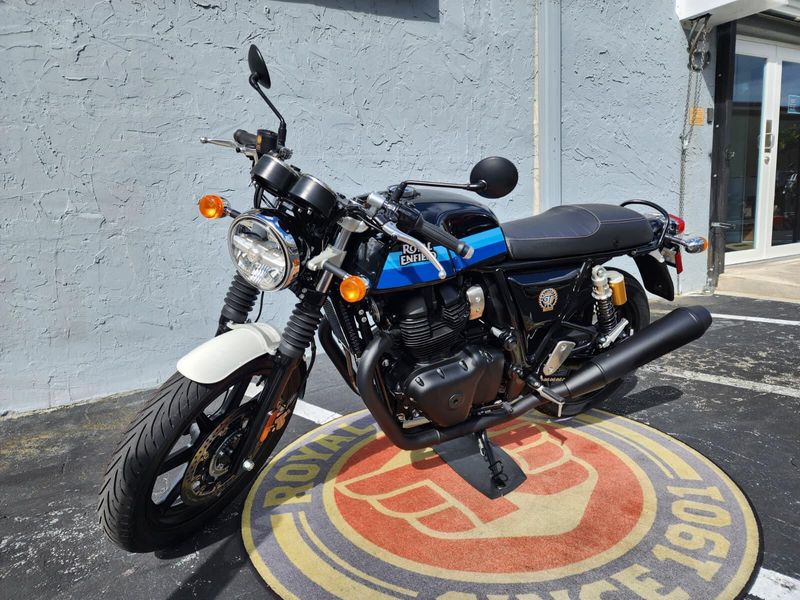 New 2024 Royal Enfield CONTINENTAL GT Image 2