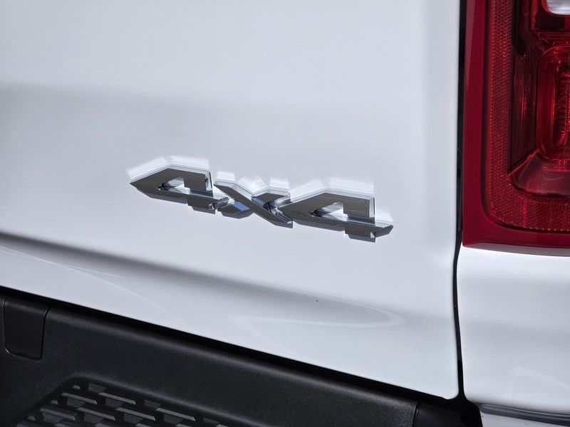 New 2026 RAM 1500 Big Horn Crew Cab 4x4 5'7' Box