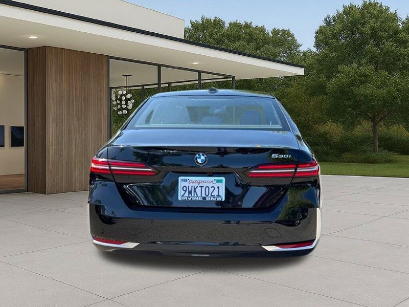 Used 2026 BMW 5 Series 530iImage 9