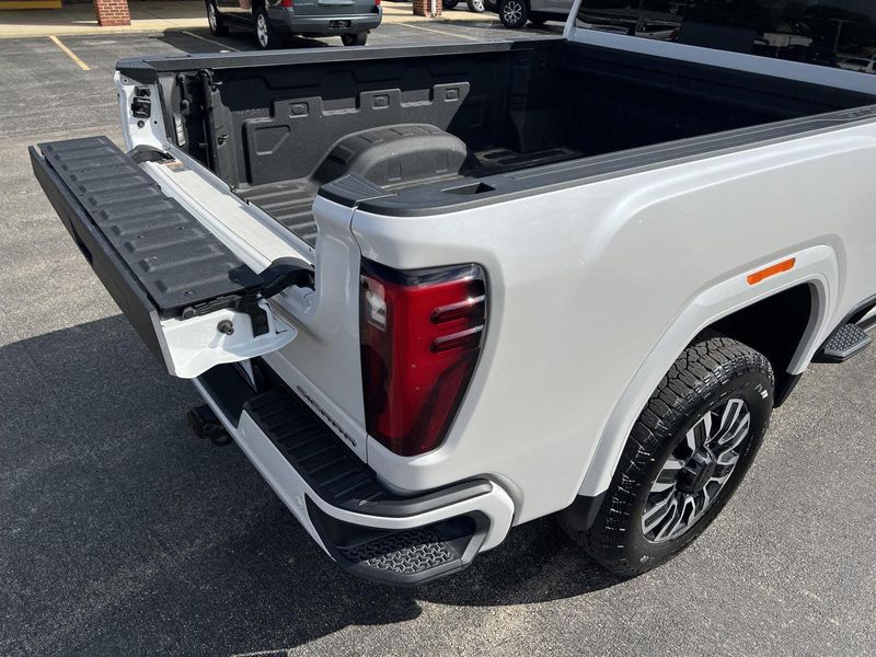 2024 Gmc Sierra HD Denali Ultimate photo 49