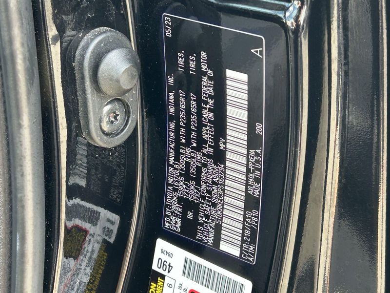 2023 Toyota Sienna LEImage 32