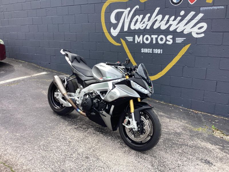 2021 Aprilia Tuono V4 1100 