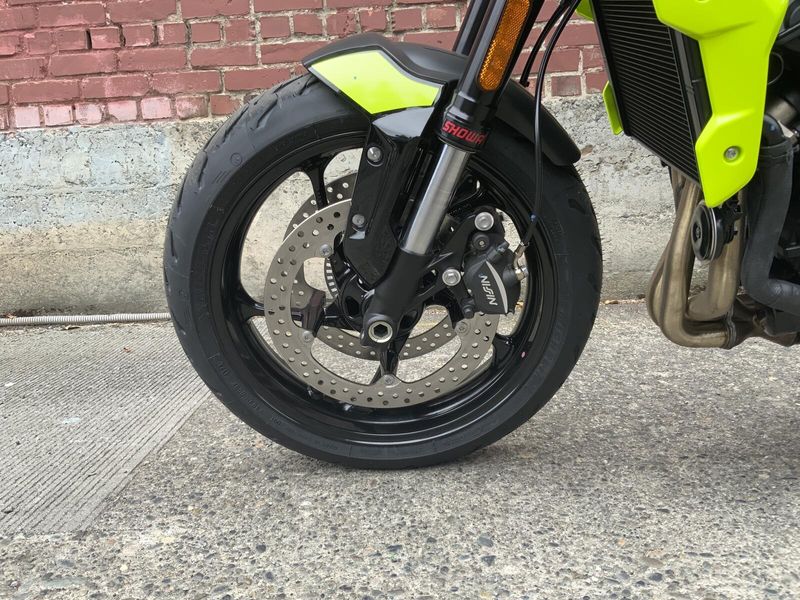 2024 Triumph TRIDENT 660
