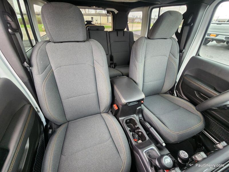 Used 2025 Jeep Wrangler 4xE Sahara