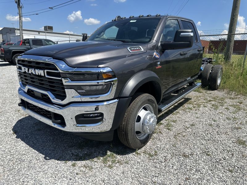New 2025 RAM 4500 Tradesman Chassis Crew Cab 4x4 60
