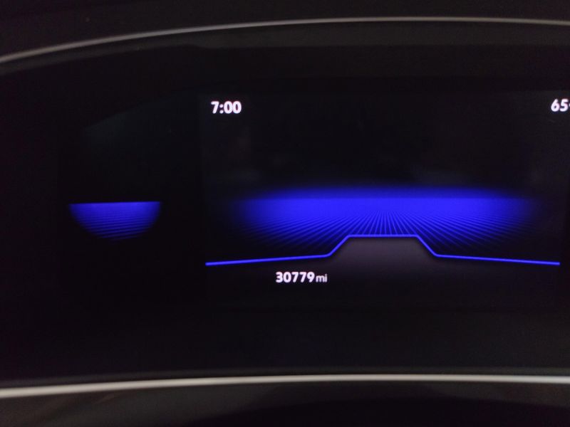 Used 2022 Volkswagen Tiguan SE 4-Motion AWDImage 25