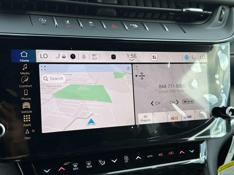 New 2026 Jeep Grand Cherokee Laredo Altitude 4x4