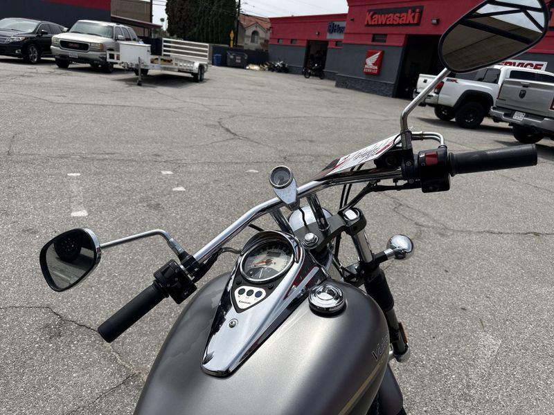 Used 2020 Kawasaki Vulcan 900 Custom Image 12