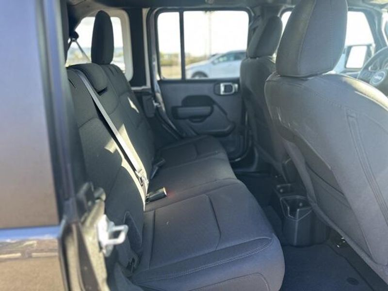 Used 2023 Jeep Wrangler SportImage 12