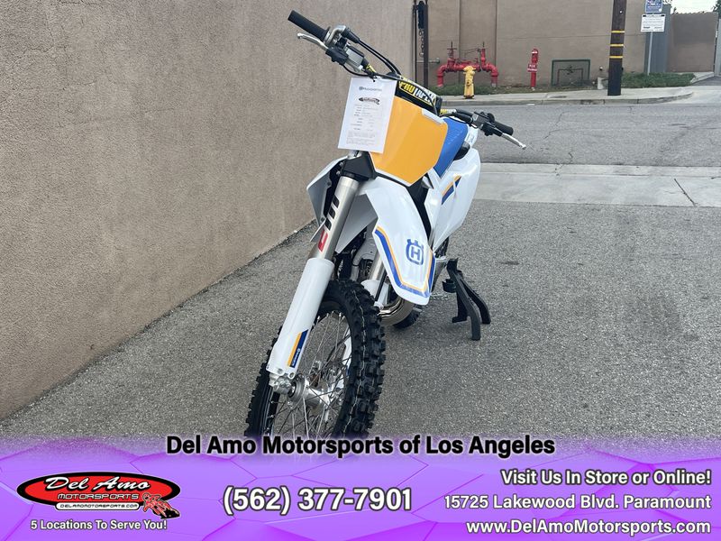 2023 HUSQVARNA TC 250 HERITAGE  in a WHITE exterior color. Del Amo Motorsports of Los Angeles (562) 262-9181 delamomotorsports.com 