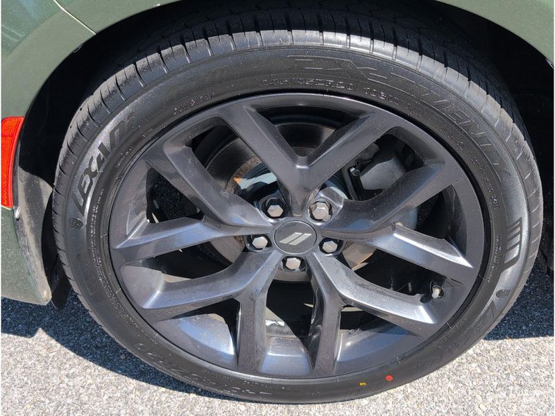 Used 2022 Dodge Charger SXTImage 8