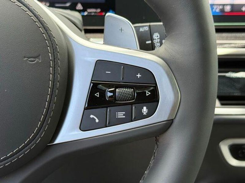 New 2027 BMW X7 xDrive40iImage 21