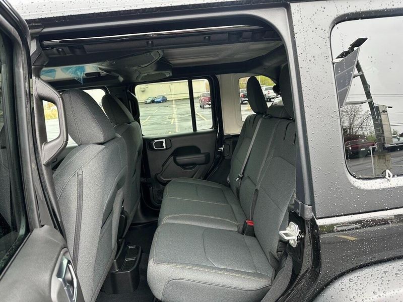 2025 Jeep Wrangler 4-door Sport S 4xeImage 13