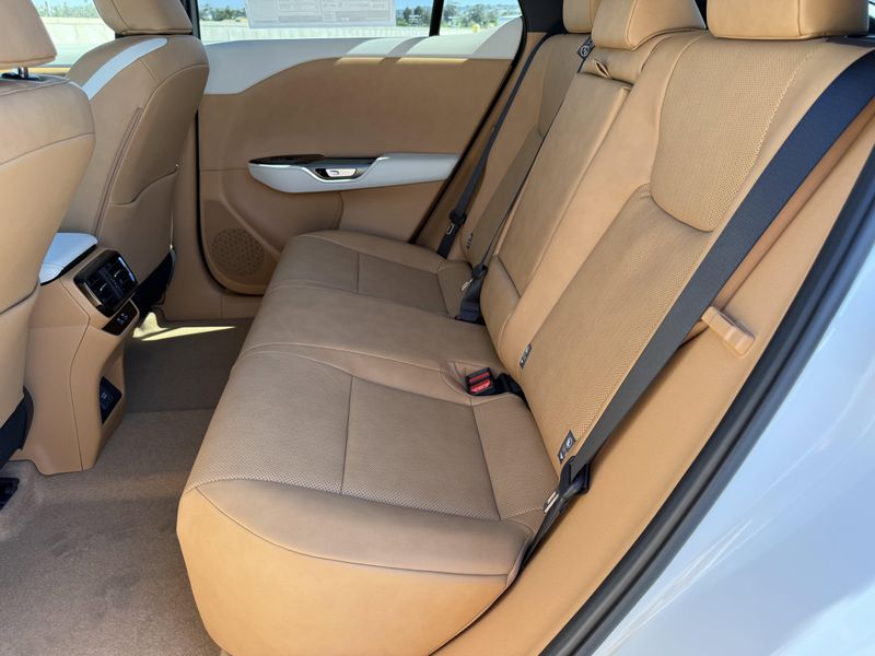 New 2026 Lexus RZ 350e PremiumImage 28