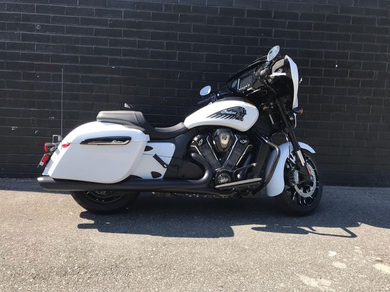 NEW 2025 INDIAN MOTORCYCLE CHIEFTAIN POWERPLUS DARK HORSE 112 RA Image 2