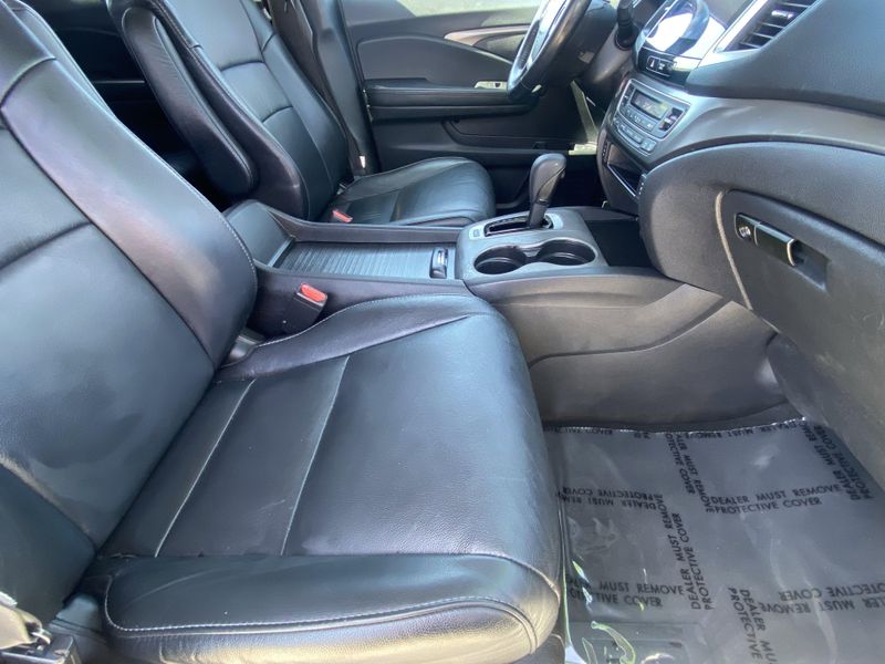 Used 2018 Honda Pilot EX-LImage 10