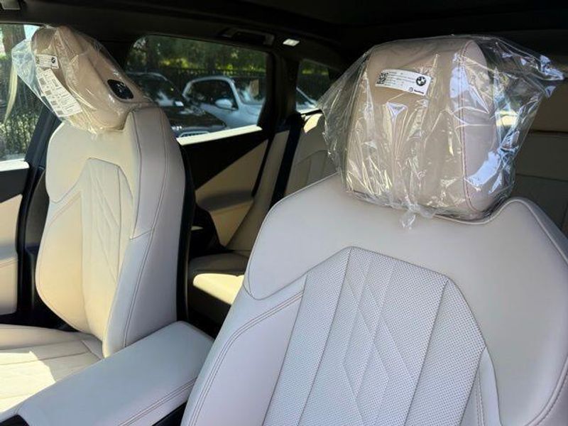 New 2026 BMW X3 30 xDriveImage 18