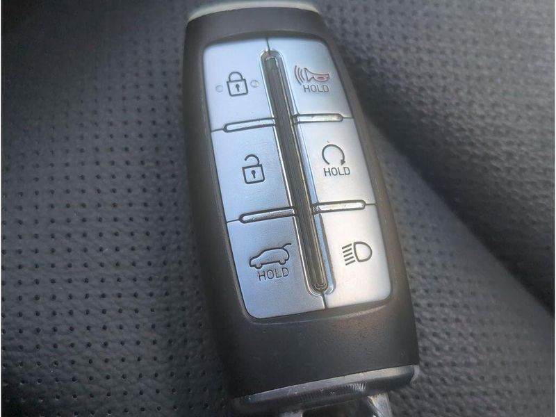 Used 2024 Genesis GV80 2.5T (A8)Image 19