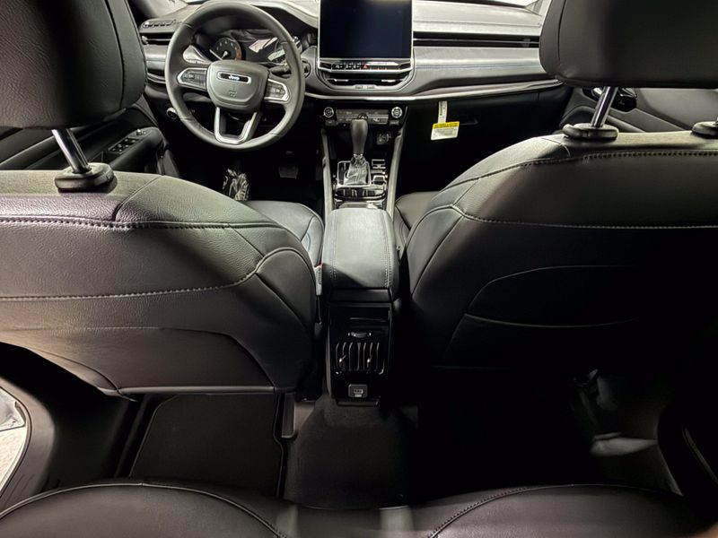 New 2026 Jeep Compass Latitude Altitude 4x4Image 20
