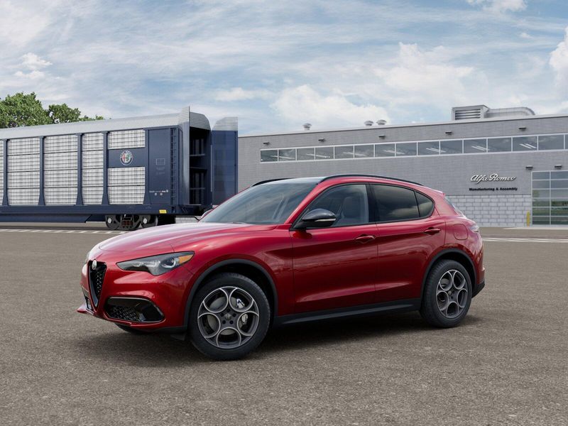 New 2026 Alfa Romeo Stelvio AwdImage 1