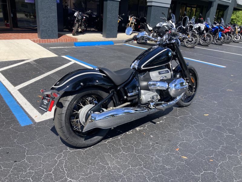 2021 BMW R 18 First Edition 