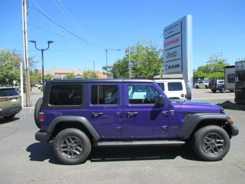 New 2026 Jeep Wrangler 4-door Sport SImage 6