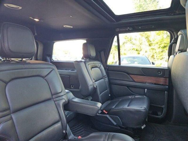 2018 Lincoln Navigator Select