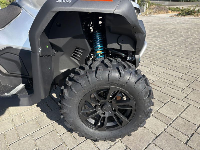 New 2027 CFMOTO CFORCE 1000 TOURING Image 19