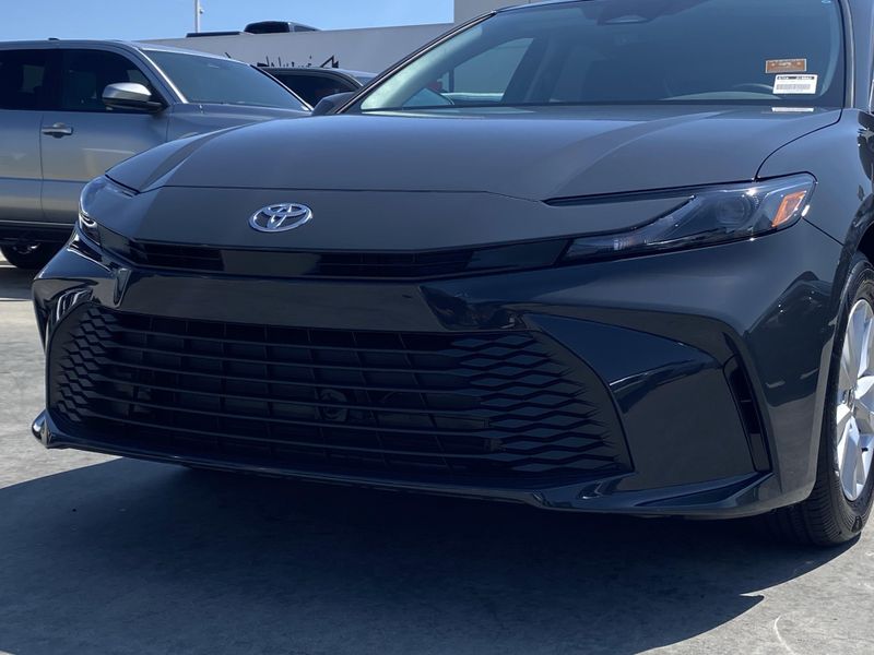 New 2025 Toyota Camry Image 7