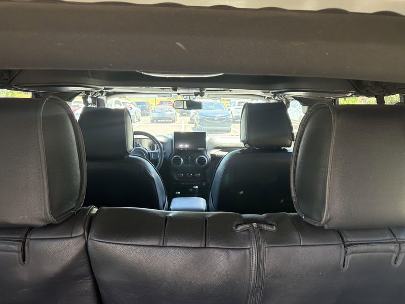 Used 2017 Jeep Wrangler Unlimited SportImage 22