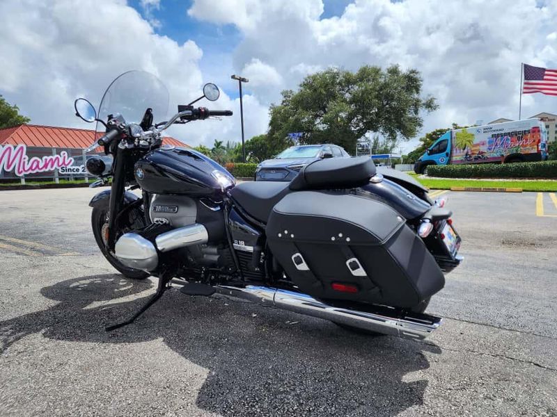 2025 BMW R 18 ClassicImage 6