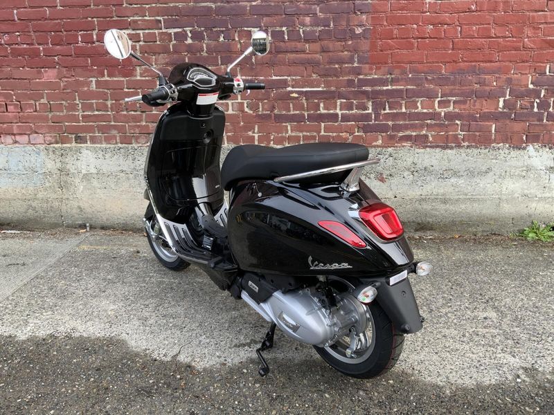New 2025 Vespa PRIMAVERA 150 