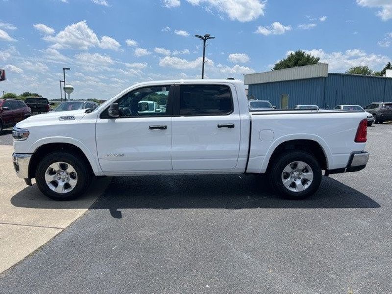 2025 RAM 1500 Big Horn Crew Cab 4x4 5