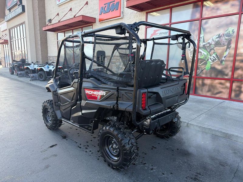 Used 2025 Honda PIONEER 10005 DELUXE 