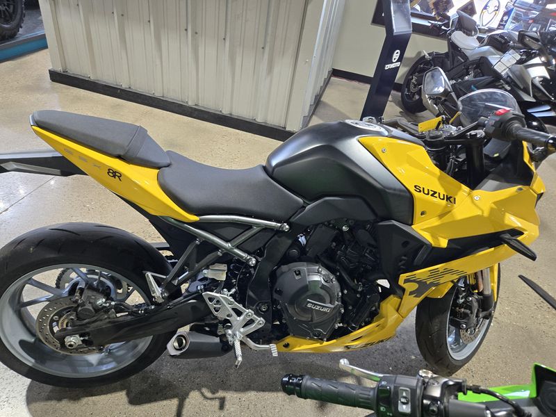 2024 Suzuki GSXS 8R Image 5