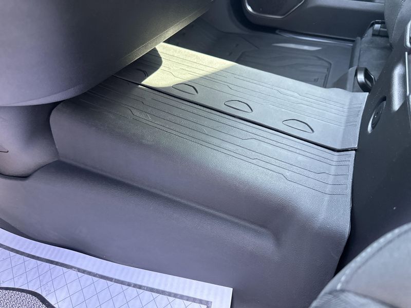 2023 GMC Sierra 1500 ElevationImage 35