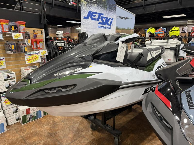 2025 Kawasaki JET SKI ULTRA 160LX-S ANGLER Image 5