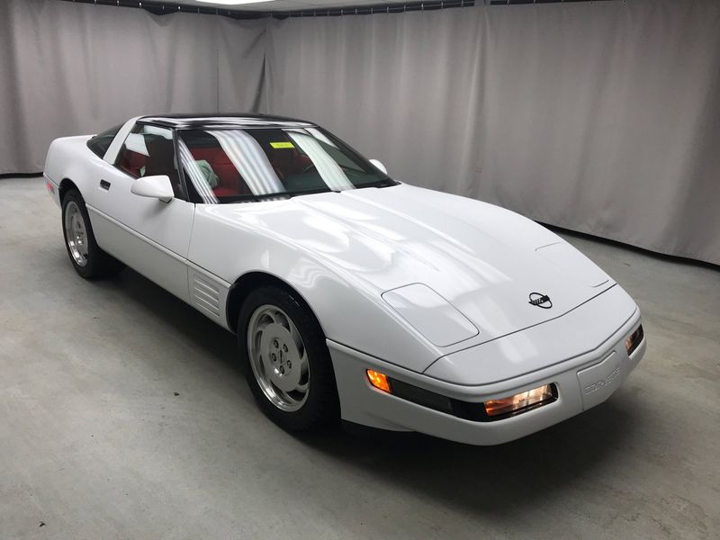 1993 Chevrolet Corvette  Weekley Chrysler Dodge Jeep Co 419-740-1451 weekleychryslerdodgejeep.com 