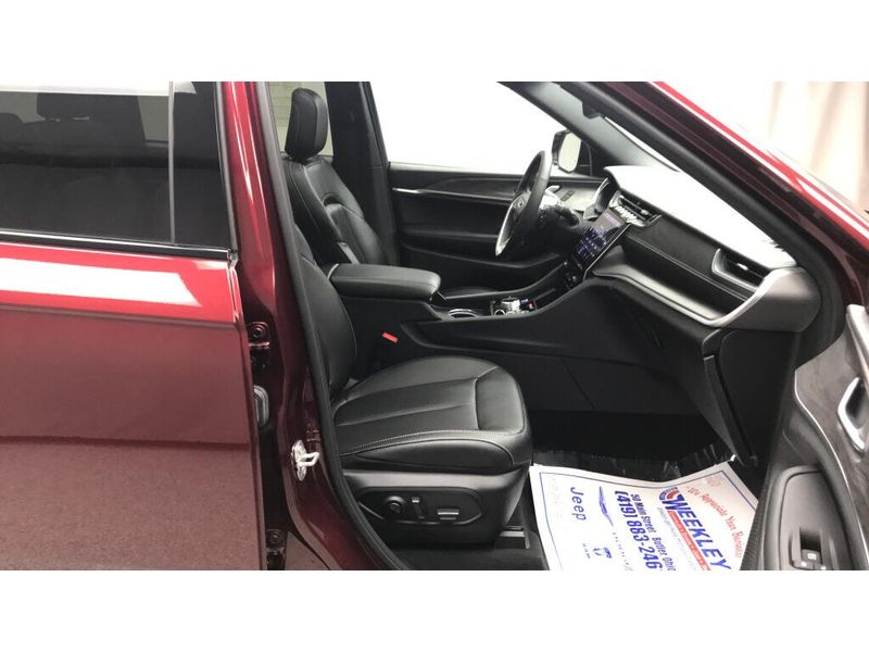 Used 2024 Jeep Grand Cherokee LimitedImage 24
