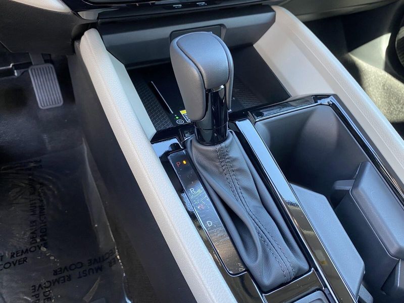 2025 Honda Accord Hybrid EX-LImage 24