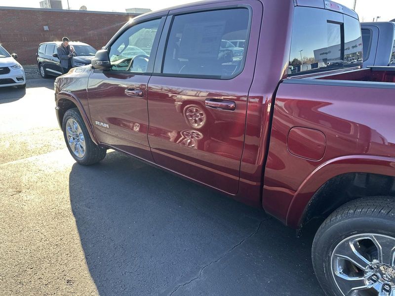 2025 RAM 1500 Big Horn Crew Cab 4x4 5