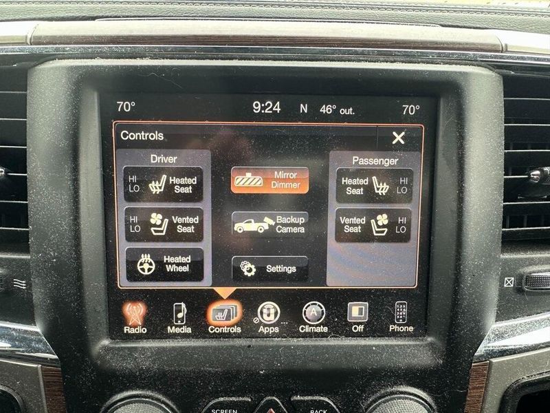 2016 RAM 2500 LaramieImage 5