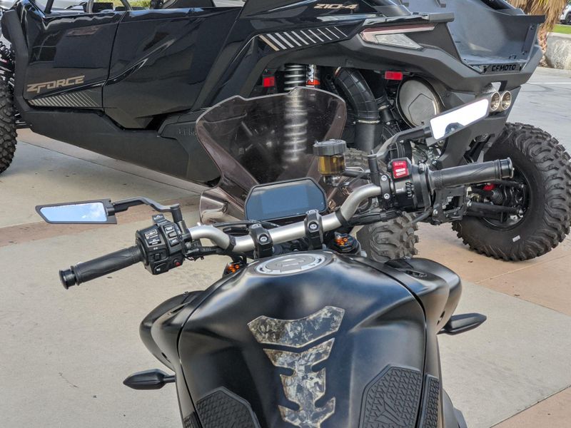 Used 2023 Yamaha MT-10 CA Image 23