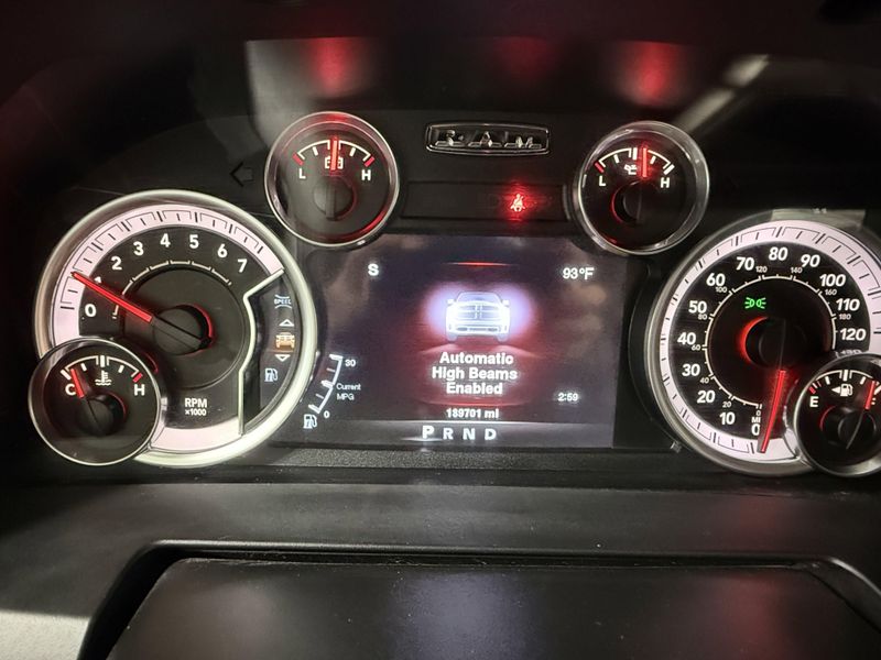 Used 2014 RAM 1500 LaramieImage 25