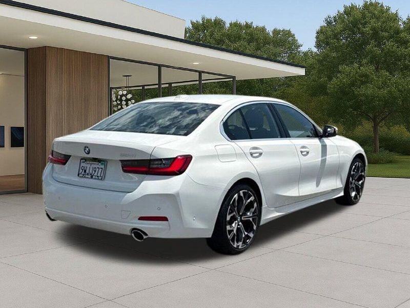 Used 2026 BMW 3 Series 330iImage 8